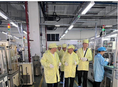 蒋文春光临绵阳Z6尊龙凯时深圳分公司调研